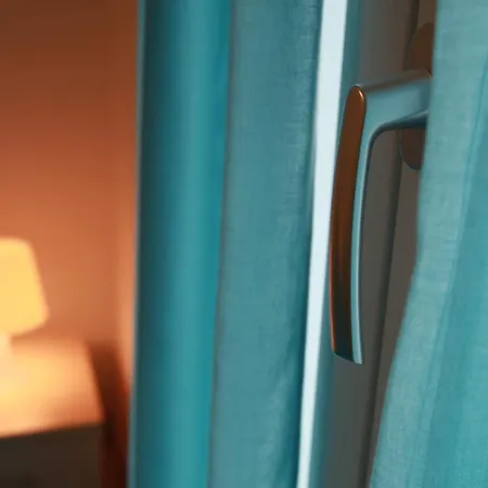 One-bedroom Near Sea 4