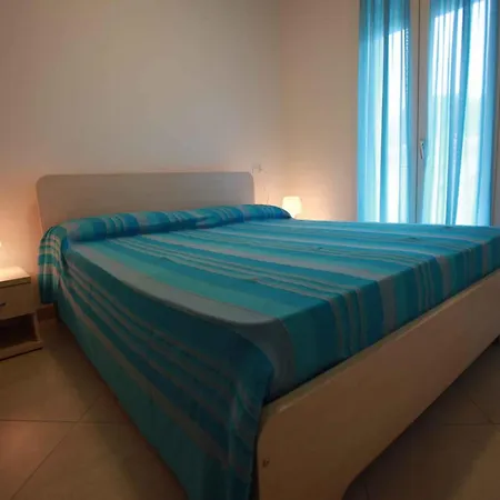One-bedroom Near Sea 4 * Rosolina Mare